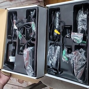 Defender Sp301-C  Security Cameras with cables set of 4 new in box nwt